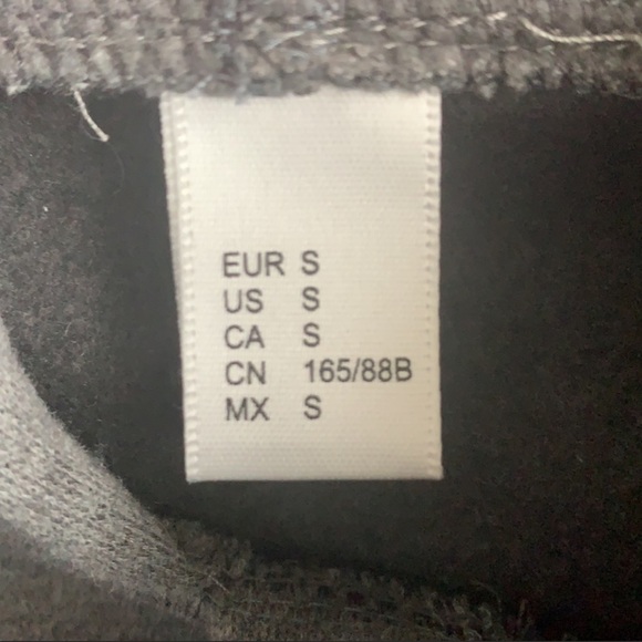 Sweatshirt - Picture 3 of 3